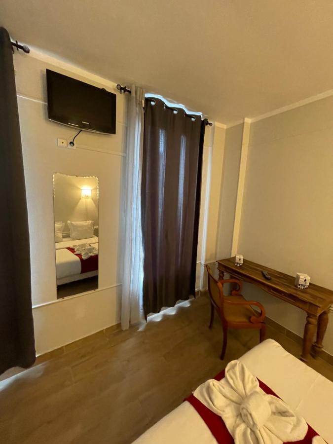 Hotel Central Сен-Дени Экстерьер фото