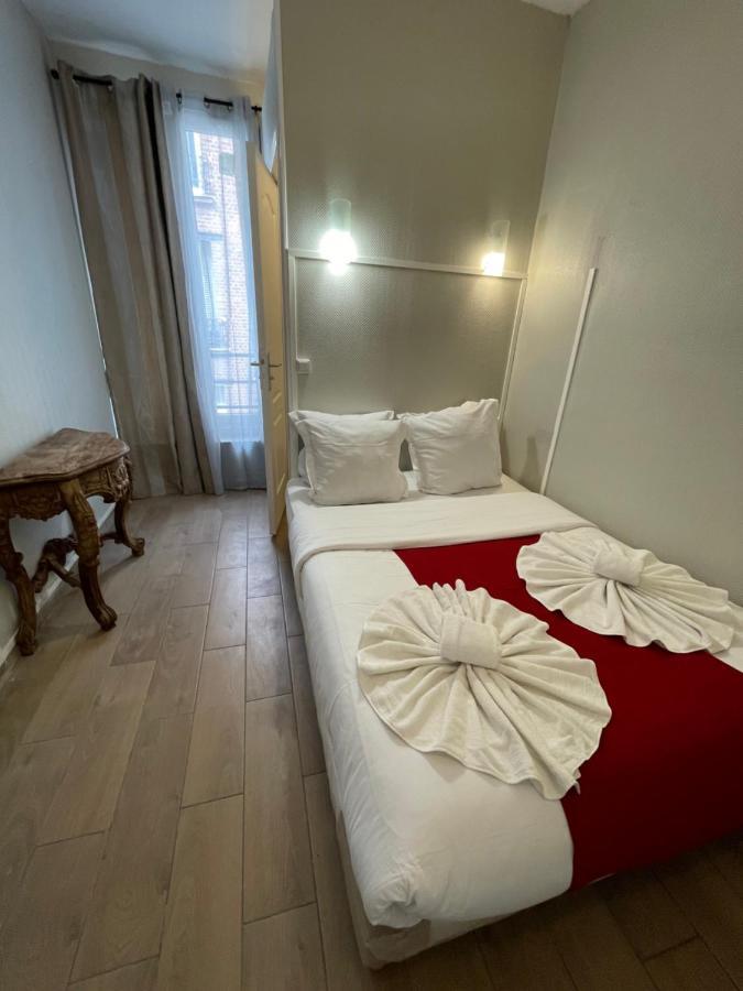 Hotel Central Сен-Дени Экстерьер фото